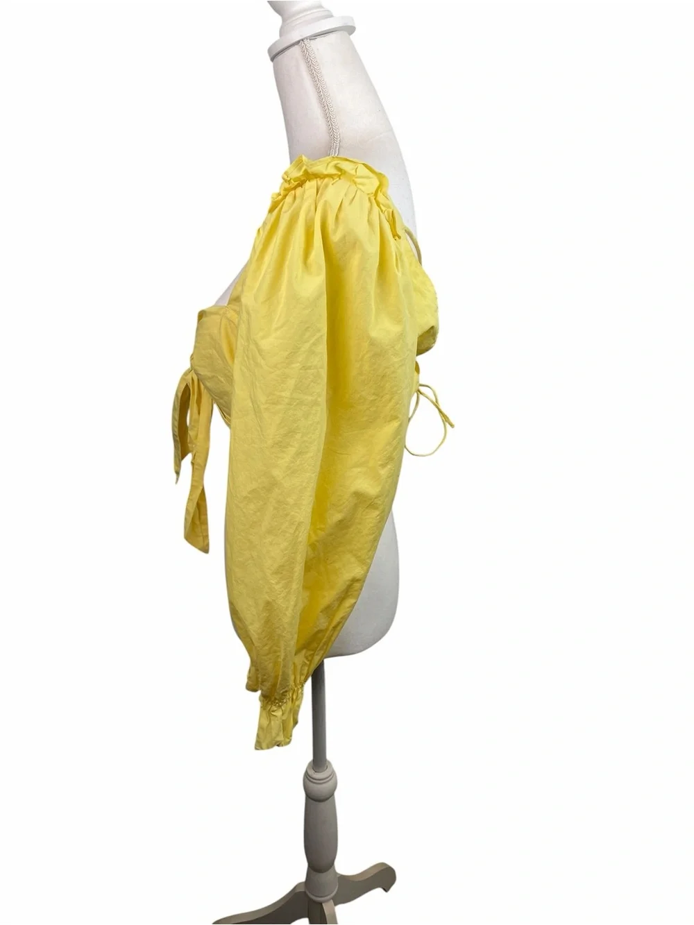 Allina Liu | Idun Yellow Tie-Front Puff Sleeve Crop Top